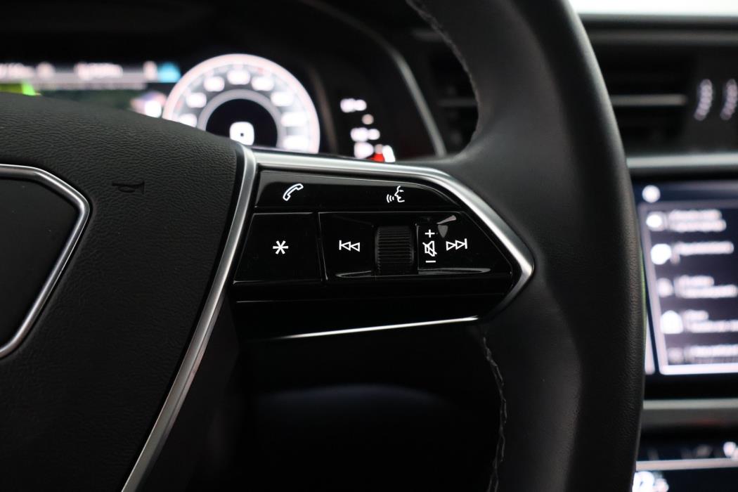 AUDI A7 2024