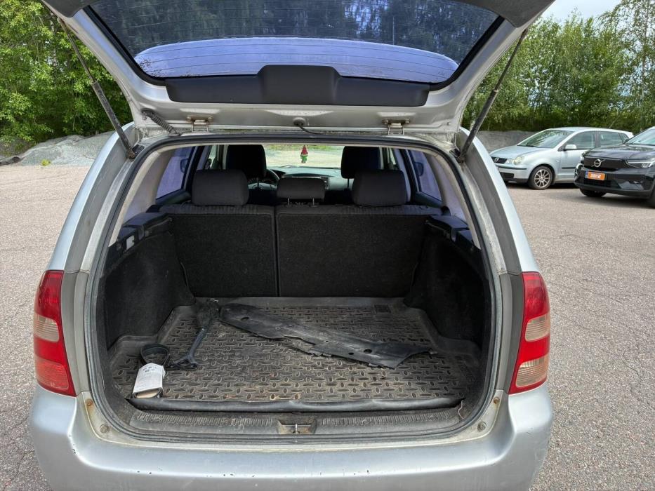TOYOTA Corolla 2004