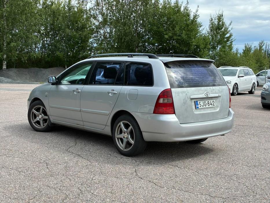 TOYOTA Corolla 2004