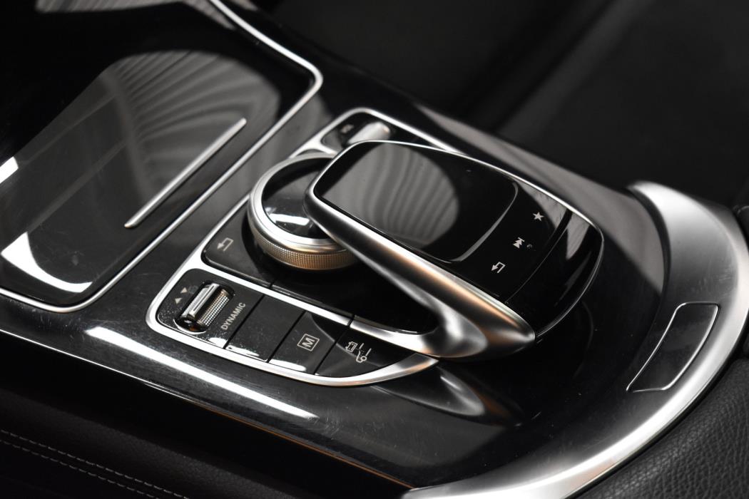 MERCEDES-BENZ GLC 2018