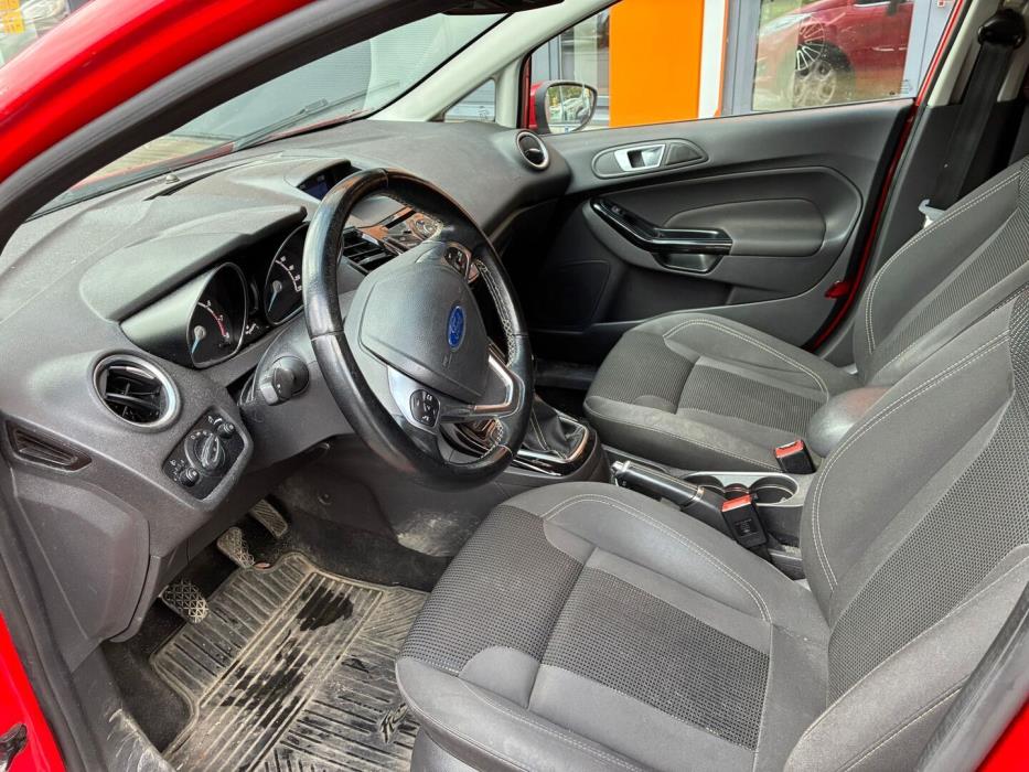 FORD Fiesta 2016