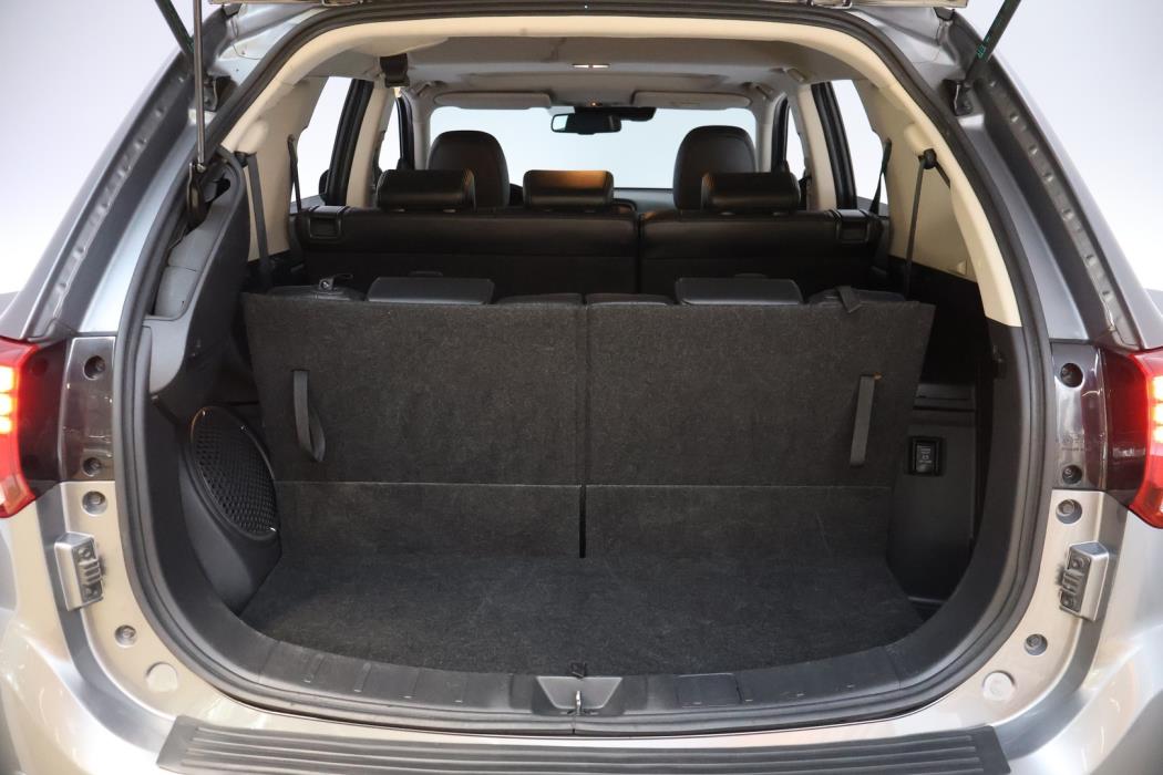 MITSUBISHI Outlander 2018