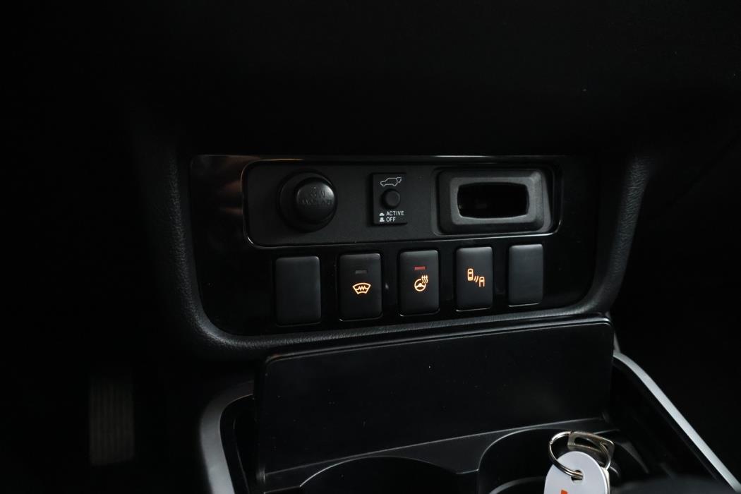 MITSUBISHI Outlander 2018