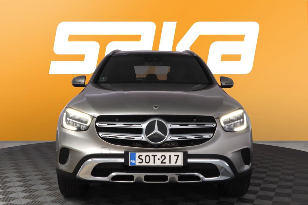 MERCEDES-BENZ GLC 2022