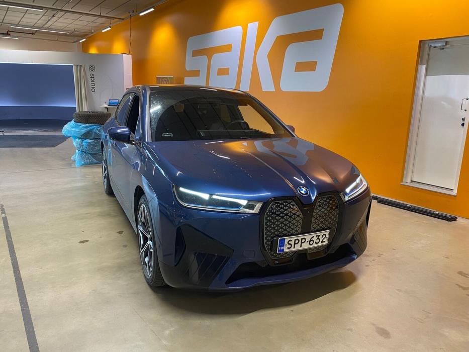 BMW iX 2021