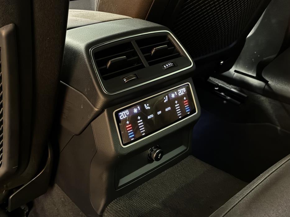AUDI A6 2021