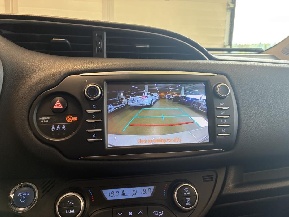 TOYOTA Yaris 2020