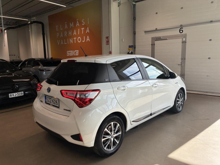 TOYOTA Yaris 2020