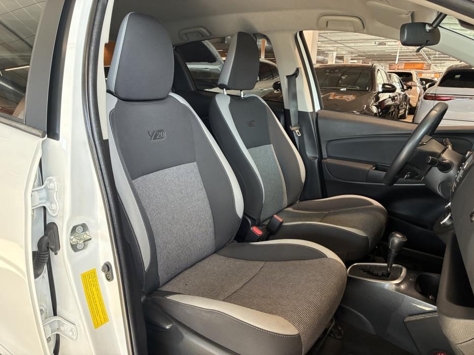 TOYOTA Yaris 2020