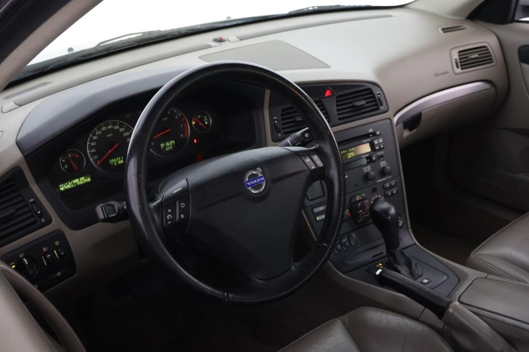 VOLVO S60 2004