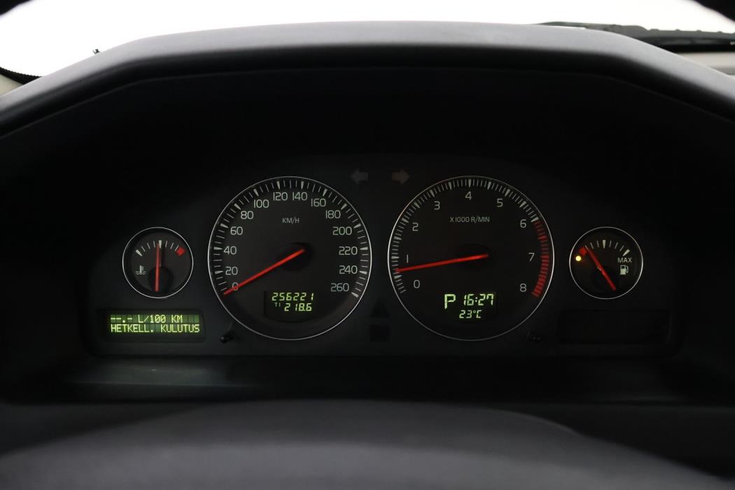 VOLVO S60 2004