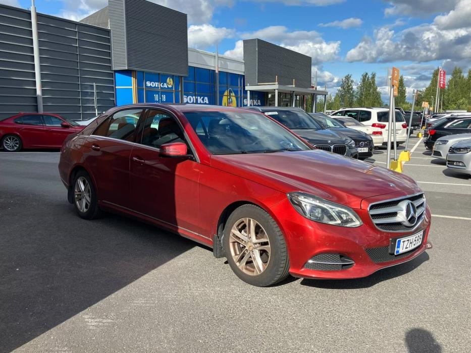 MERCEDES-BENZ E 2014