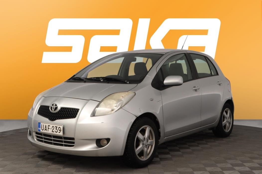 TOYOTA Yaris 2008