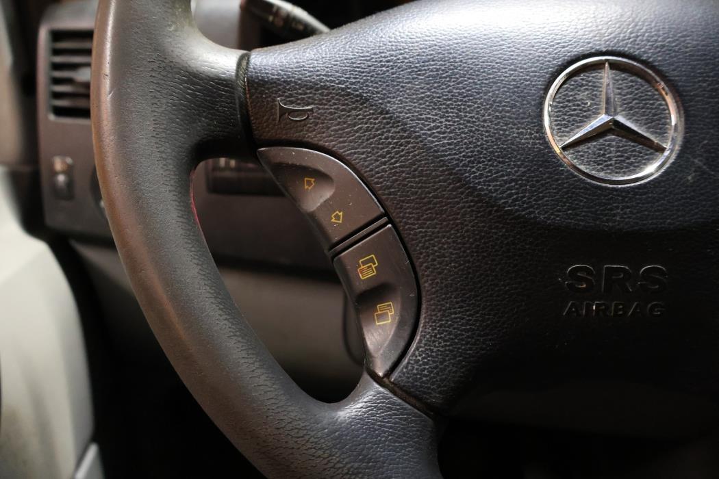 MERCEDES-BENZ Sprinter 2012