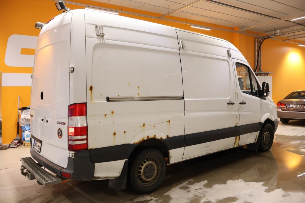 MERCEDES-BENZ Sprinter 2012