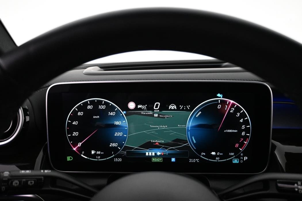 MERCEDES-BENZ GLC 2024