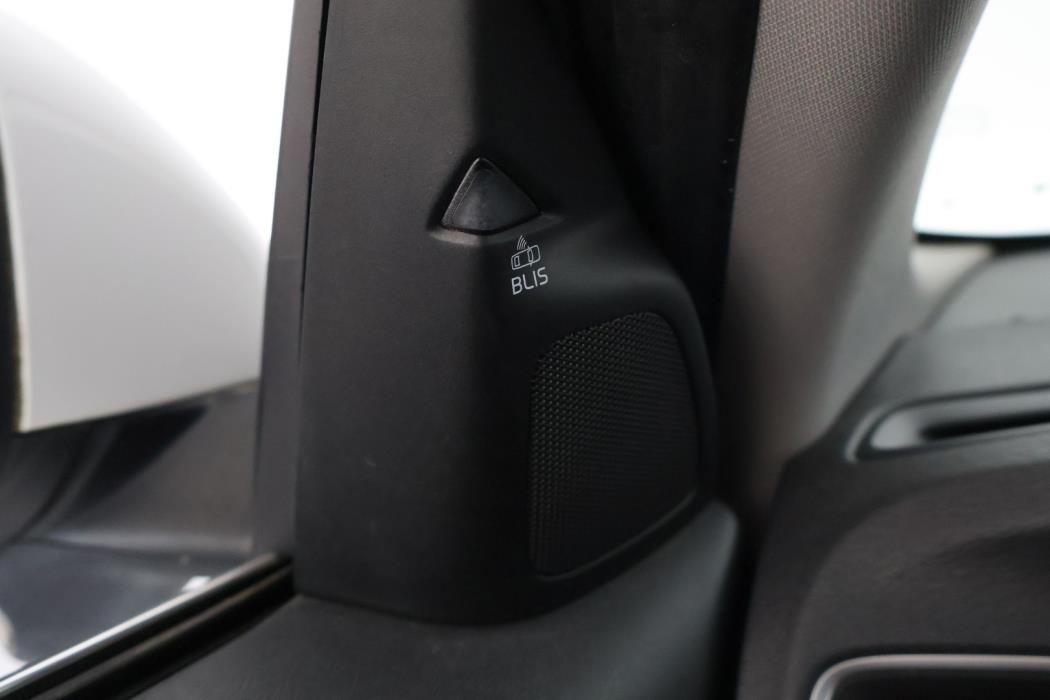 VOLVO V60 2013