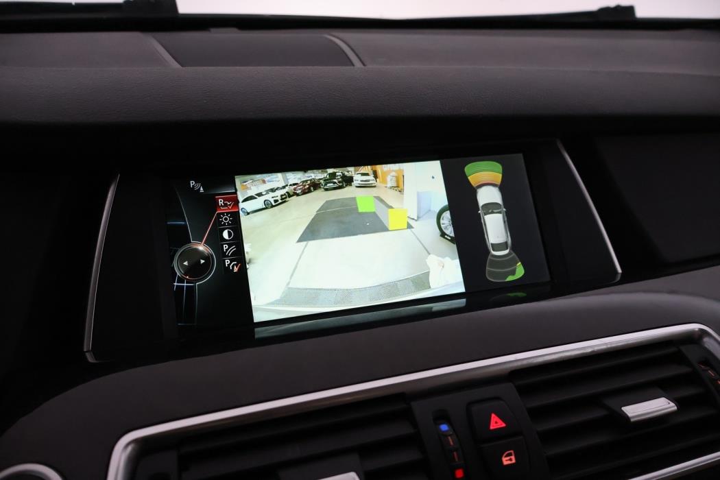 BMW 530 GRAN TURISMO 2013