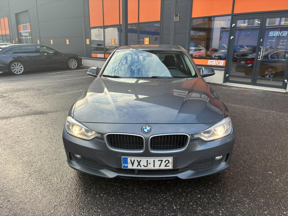 BMW 320 2013