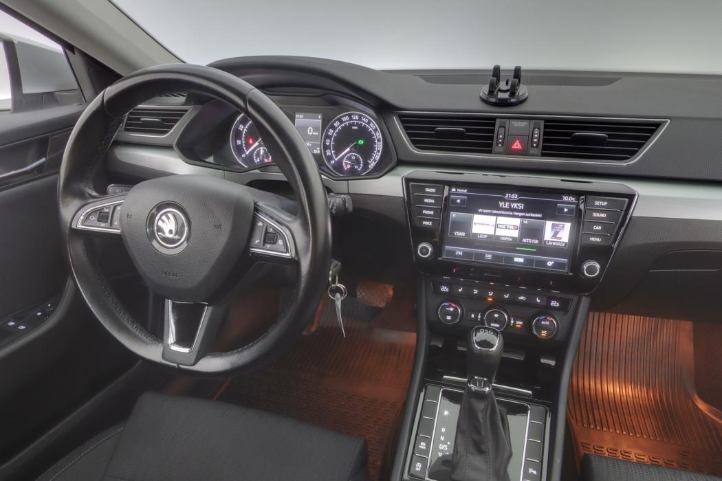 SKODA Superb 2017