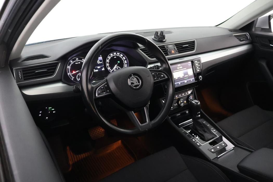 SKODA Superb 2017