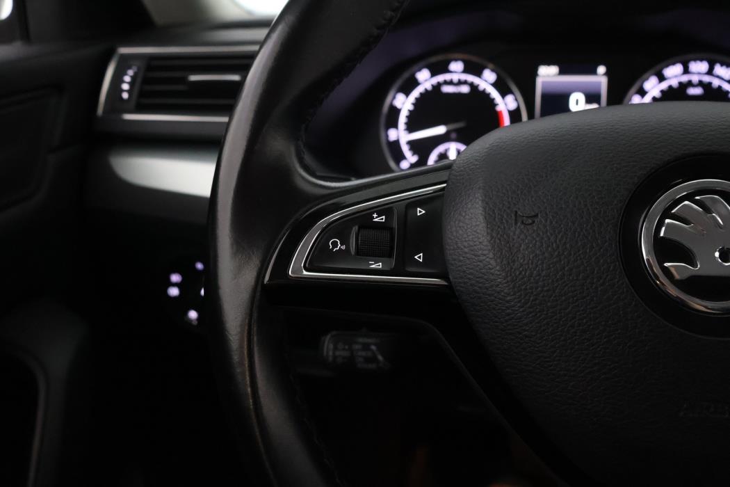 SKODA Superb 2017
