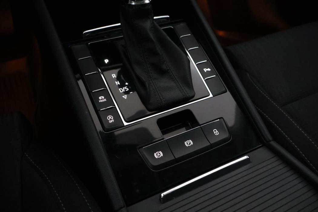 SKODA Superb 2017