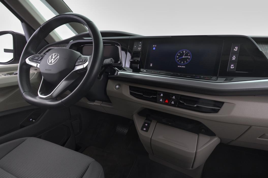 VOLKSWAGEN Multivan 2022