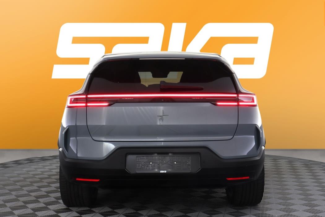 POLESTAR 3 2024