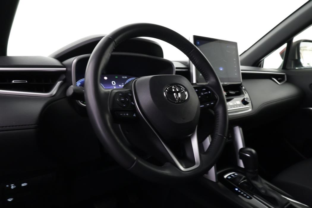 TOYOTA Corolla Cross 2023