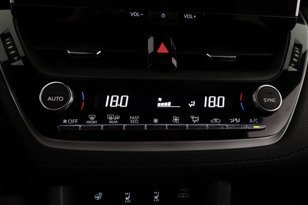TOYOTA Corolla Cross 2023
