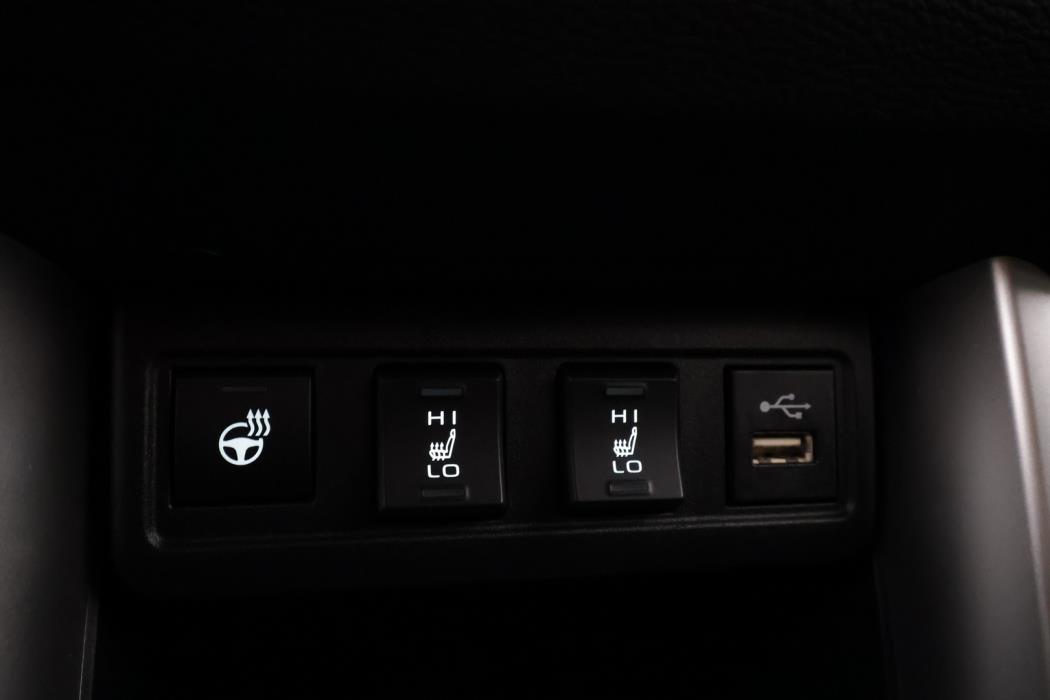 TOYOTA Corolla Cross 2023