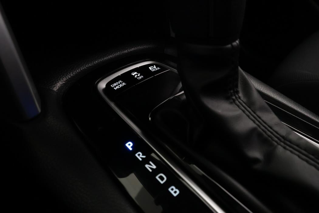 TOYOTA Corolla Cross 2023