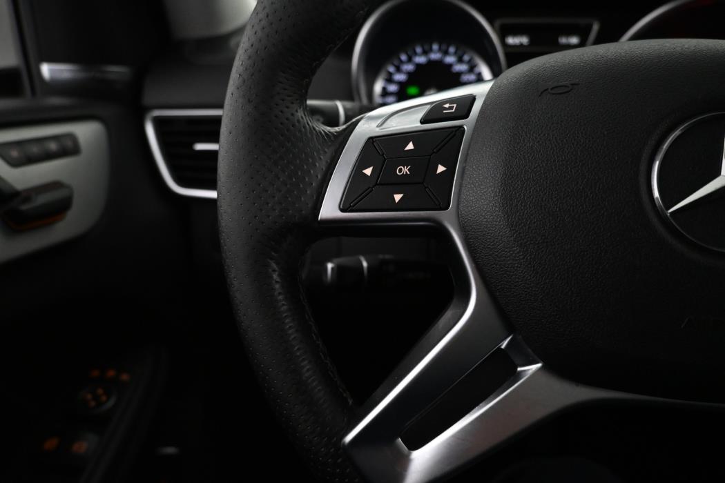 MERCEDES-BENZ GL 2015