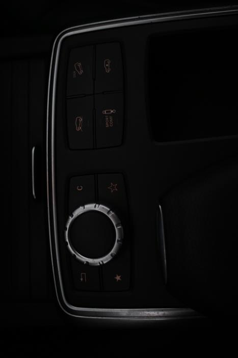 MERCEDES-BENZ GL 2015