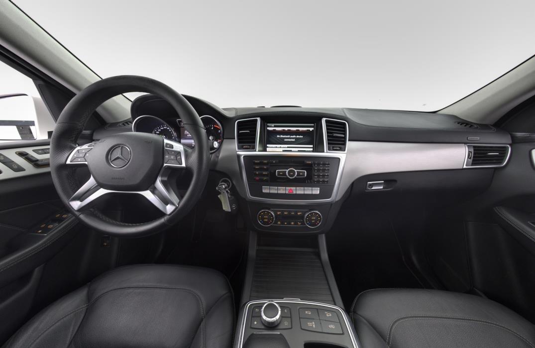 MERCEDES-BENZ GL 2015