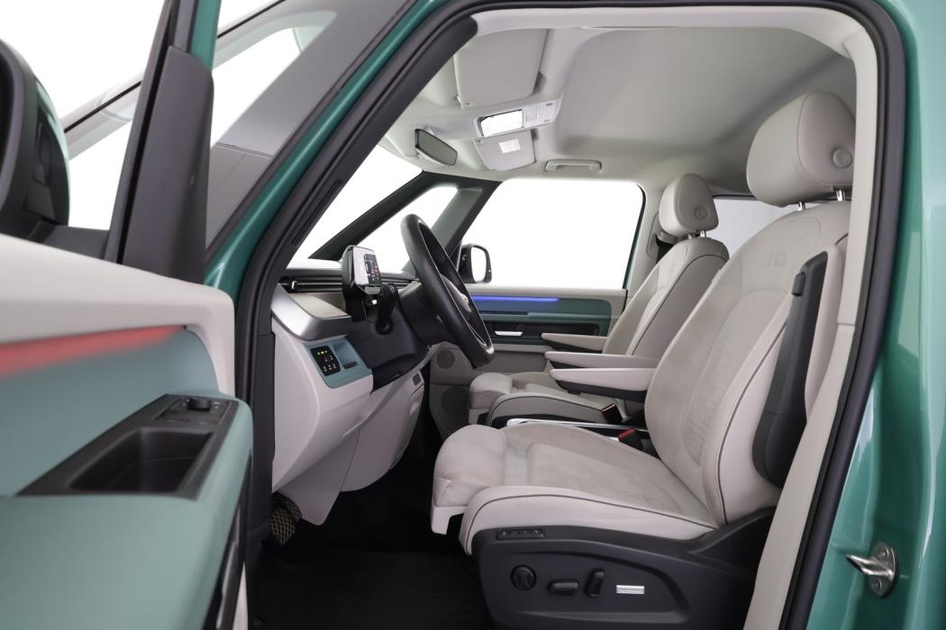 VOLKSWAGEN ID. Buzz 2024