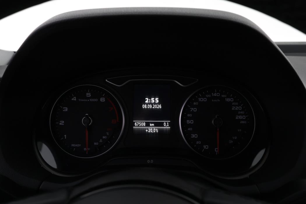 AUDI Q2 2021