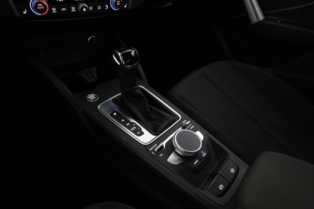 AUDI Q2 2021