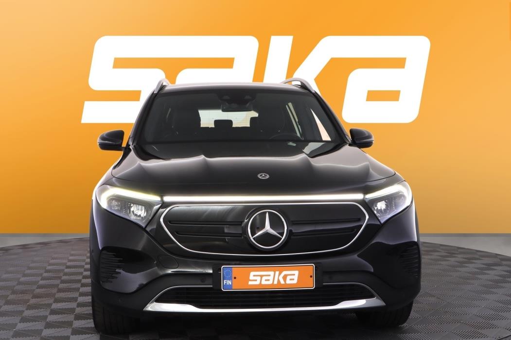 MERCEDES-BENZ EQB 2023