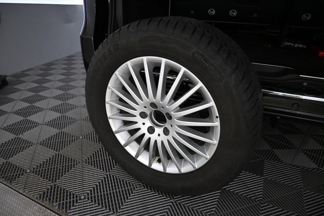 MERCEDES-BENZ EQV 2020