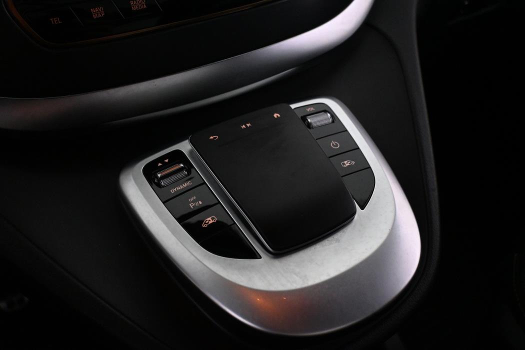 MERCEDES-BENZ EQV 2020