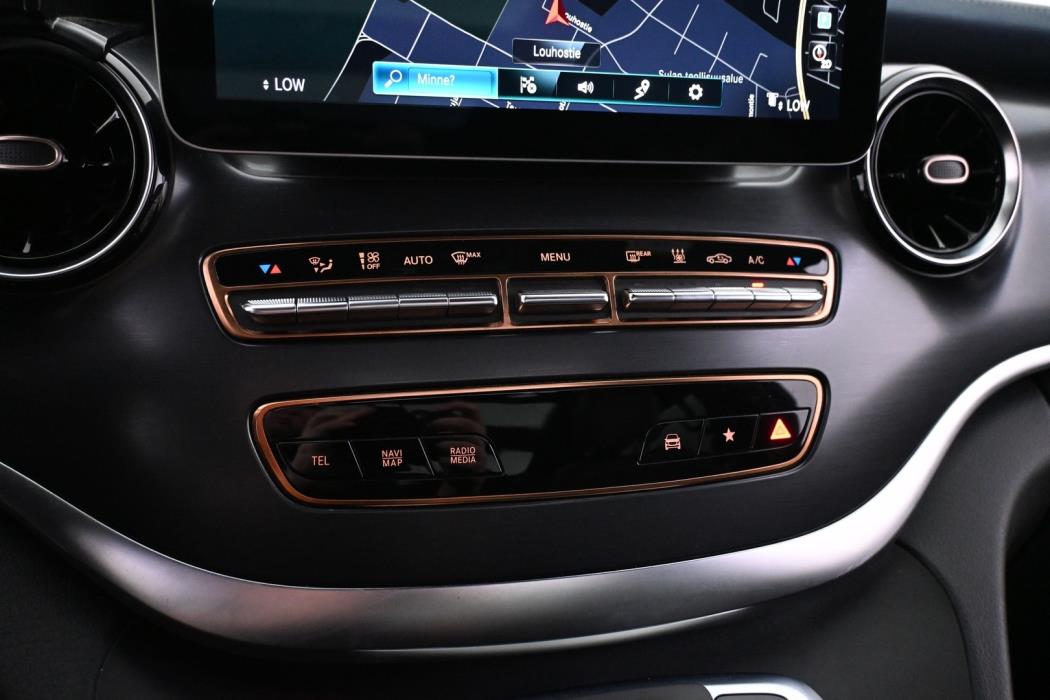 MERCEDES-BENZ EQV 2020