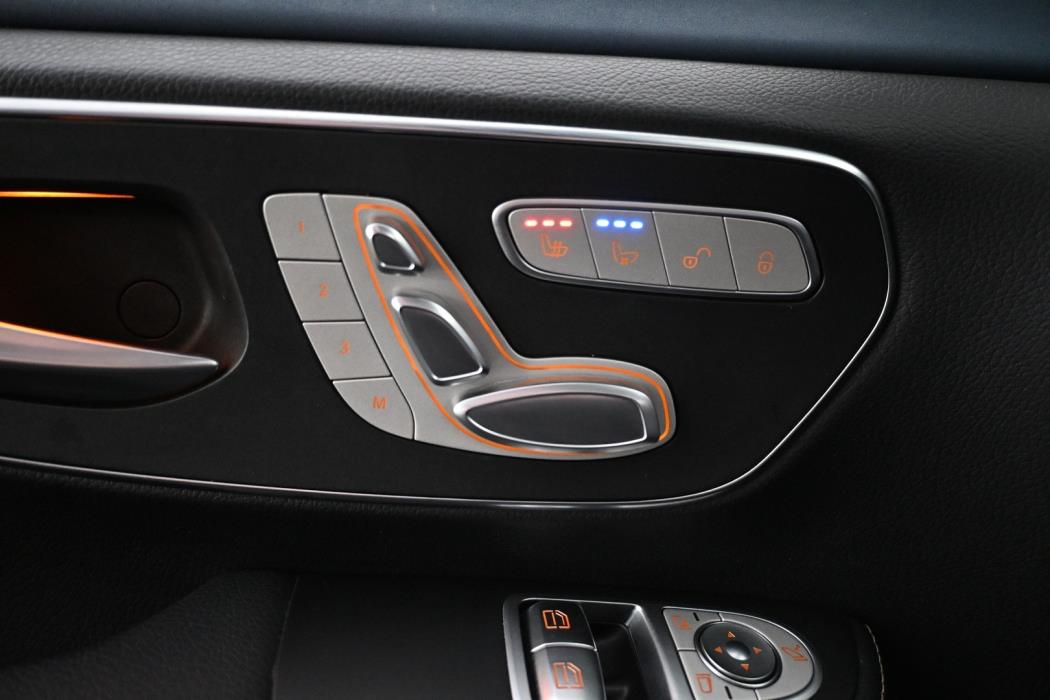 MERCEDES-BENZ EQV 2020
