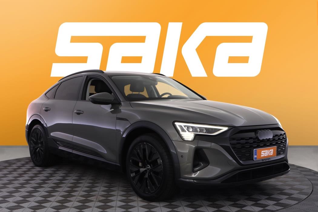 AUDI Q8 e-tron 2024