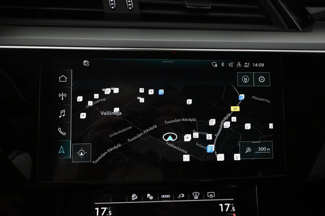 AUDI Q8 e-tron 2024