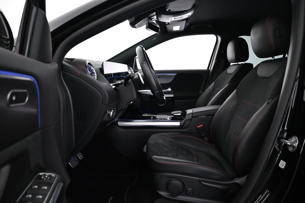 MERCEDES-BENZ EQA 2022