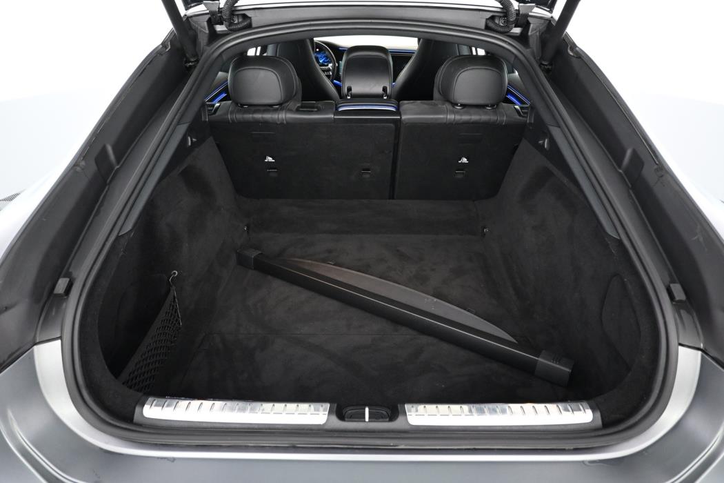 MERCEDES-BENZ EQS 2023