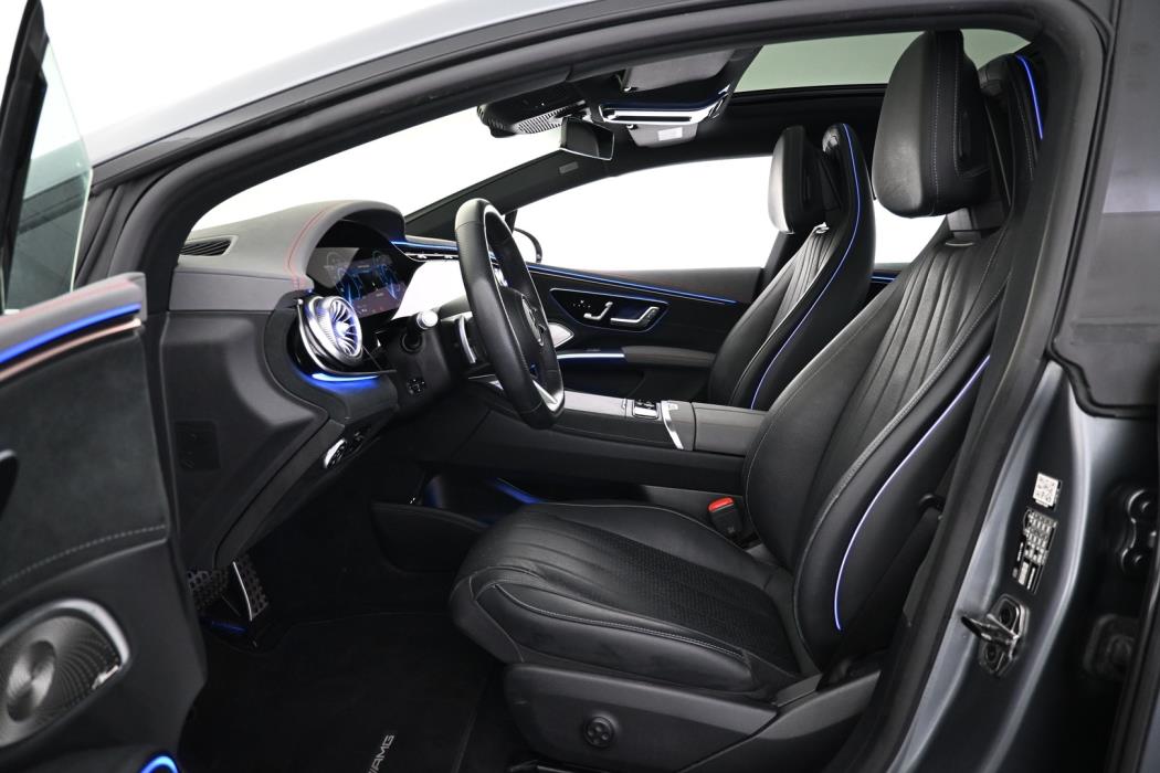 MERCEDES-BENZ EQS 2023