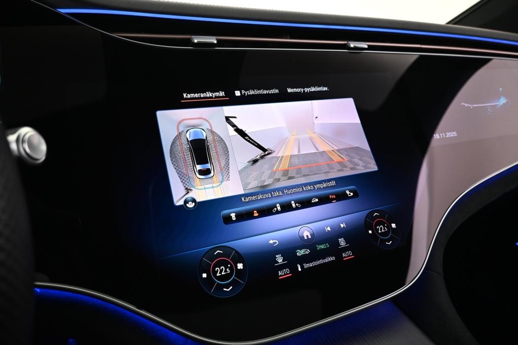 MERCEDES-BENZ EQS 2023